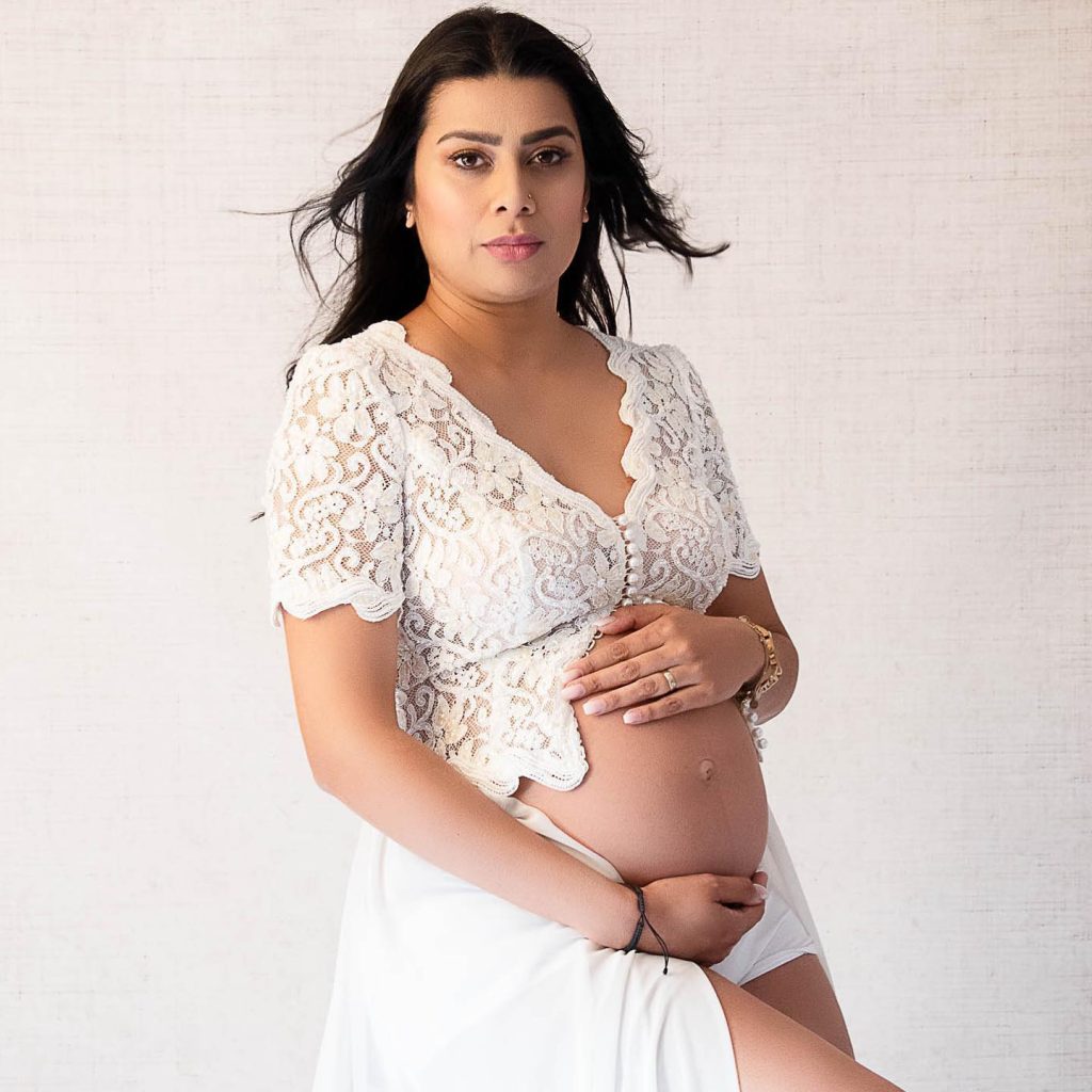 Model Sofia Khan's Bold Pregnancy Shoot Severely Criticized