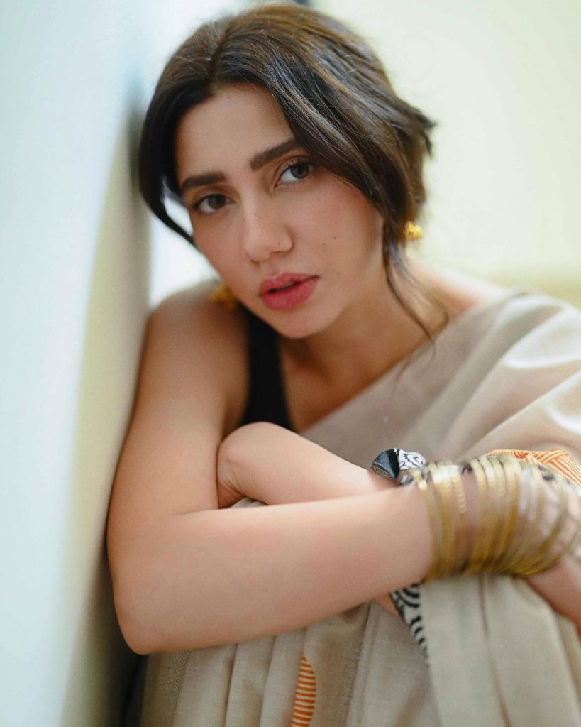 Mahira Khan Says She Never Did Any Item Song-Public Reacts