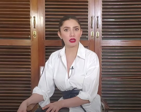 Mahira Khan Says She Never Did Any Item Song-Public Reacts