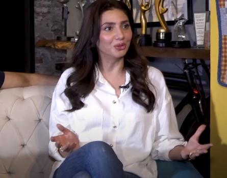 Mahira Khan's Suggestion To Get Viral