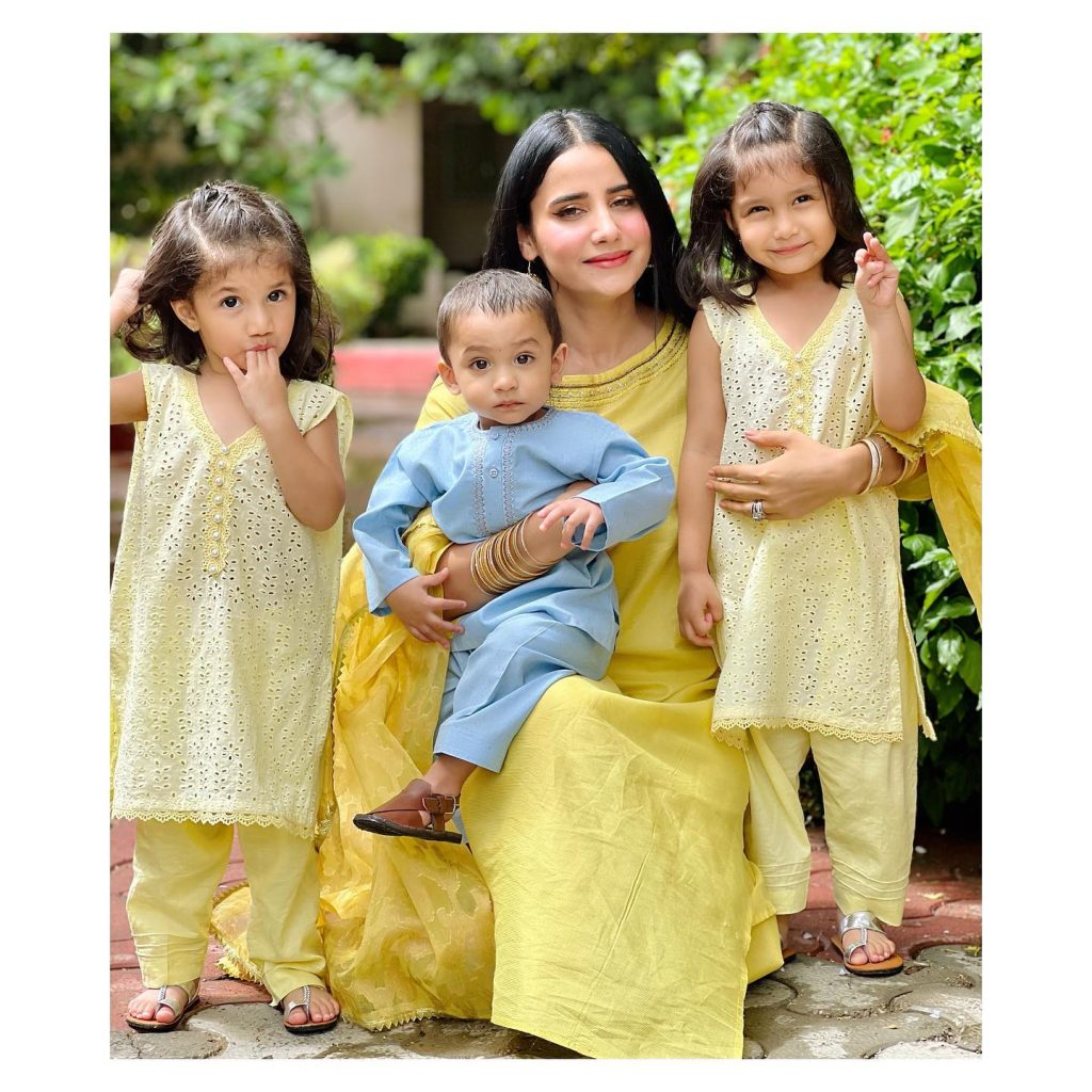 Beautiful Best Friends Saniya Shamshad And Sidra Batool Twin On Eid Day 2