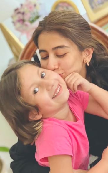 Syra Yousaf Goes Down The Memory Lane To Wish Her Daughter