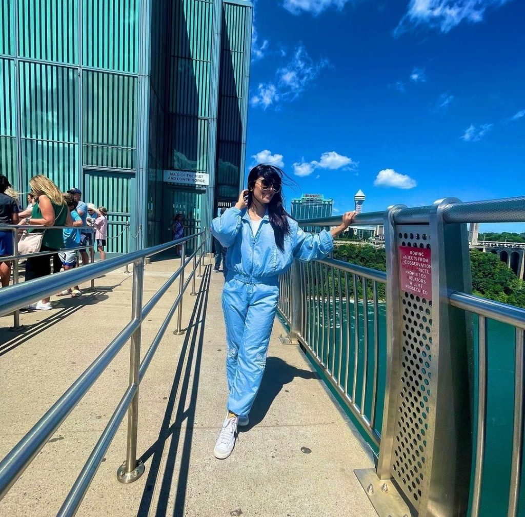 Ayeza & Danish Celebrate Wedding Anniversary at Niagara Falls, Canada