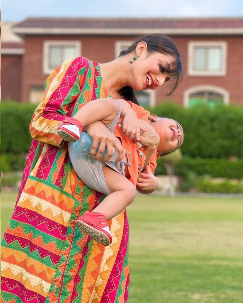 New Family Pictures of Bilal Qureshi and Uroosa Qureshi