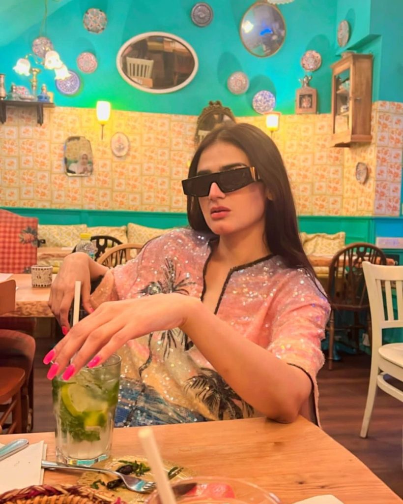 Hira Mani's Stylish Avatar In London