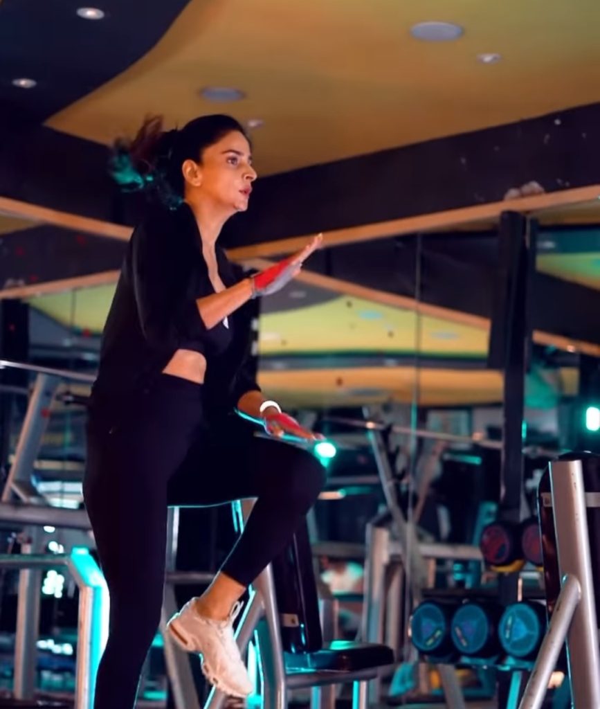 Saba Qamar's Bold Gym Outfit Enrages Netizens