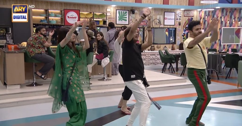 Niggah Ji Choreography With Tamasha Contestants Heavily Criticized