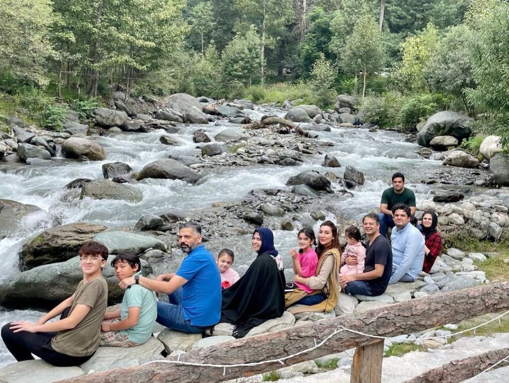 Aisha Khan's Beautiful Family Vacation In Kashmir