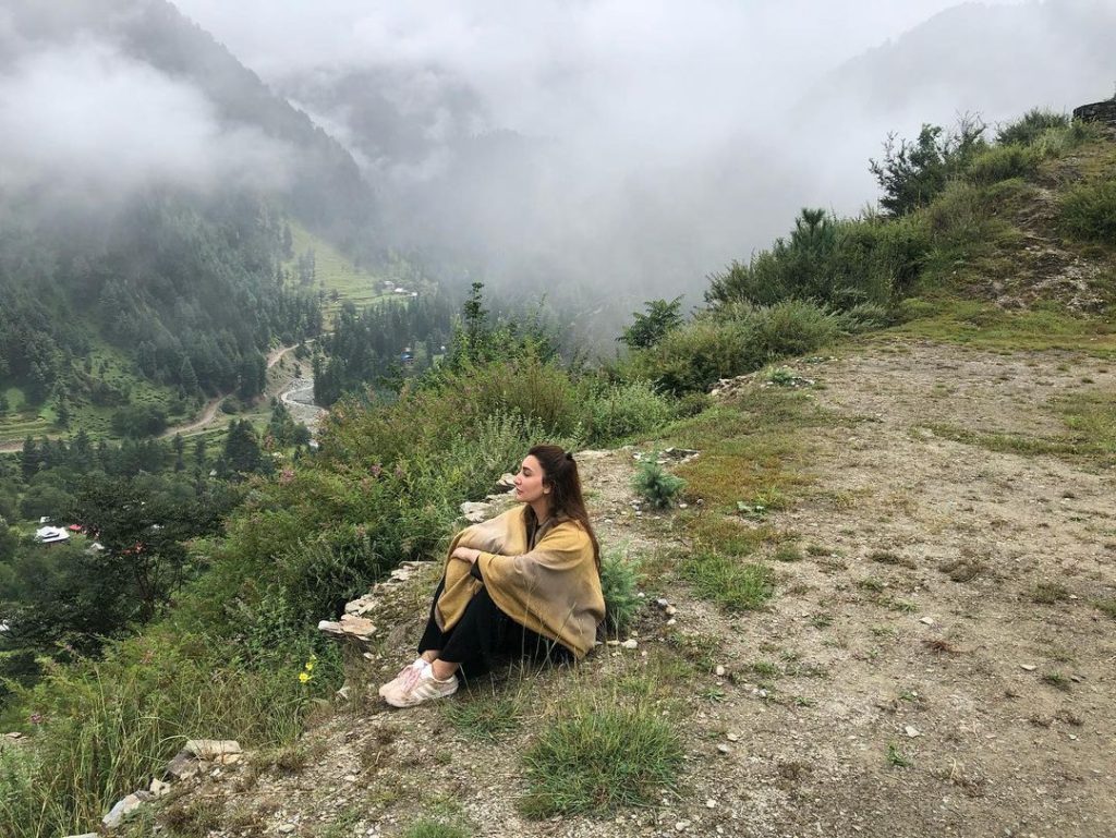 Aisha Khan's Beautiful Family Vacation In Kashmir