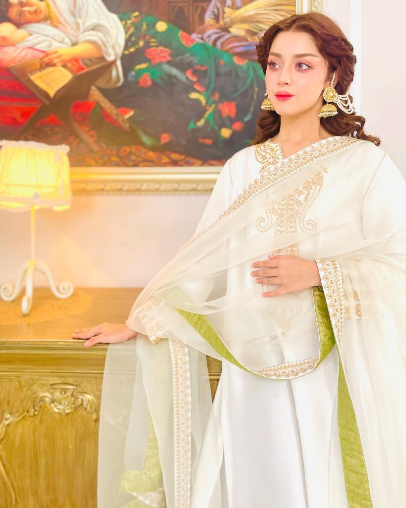 Alizeh Shah's Latest Mesmerizing Eastern Looks