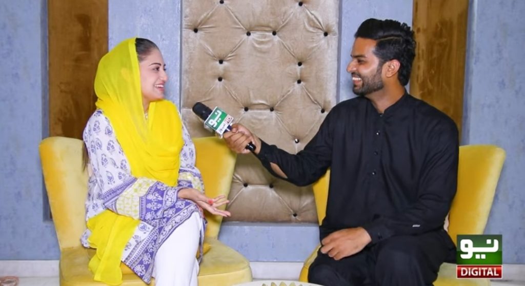 Farah Ikrar clarifies Ikrar's interview with Minar e Pakistan incident famous Ayesha