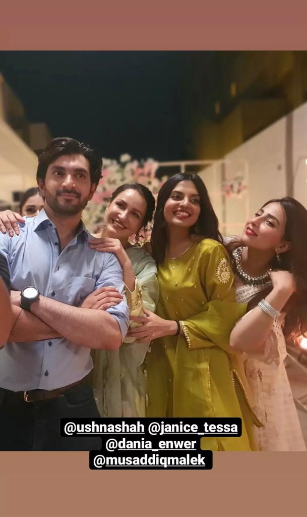 Celebrities Celebrate Last Day At The Shoot Of Drama Serial Habs