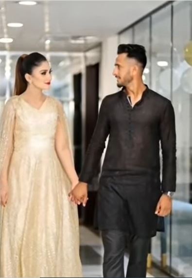 Hassan Ali Went Down The Memory Lane To Wish His Wife On Wedding Anniversary