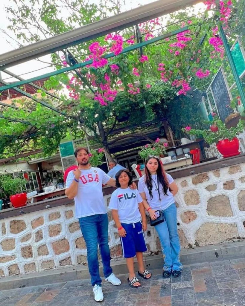 Beautiful Family Pictures Of Javeria Saud And Family From Turkey