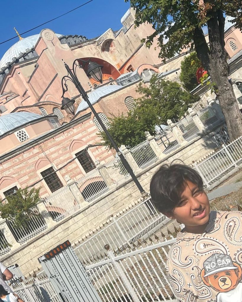 Javeria And Saud Visit Religious Places In Turkey With Kids