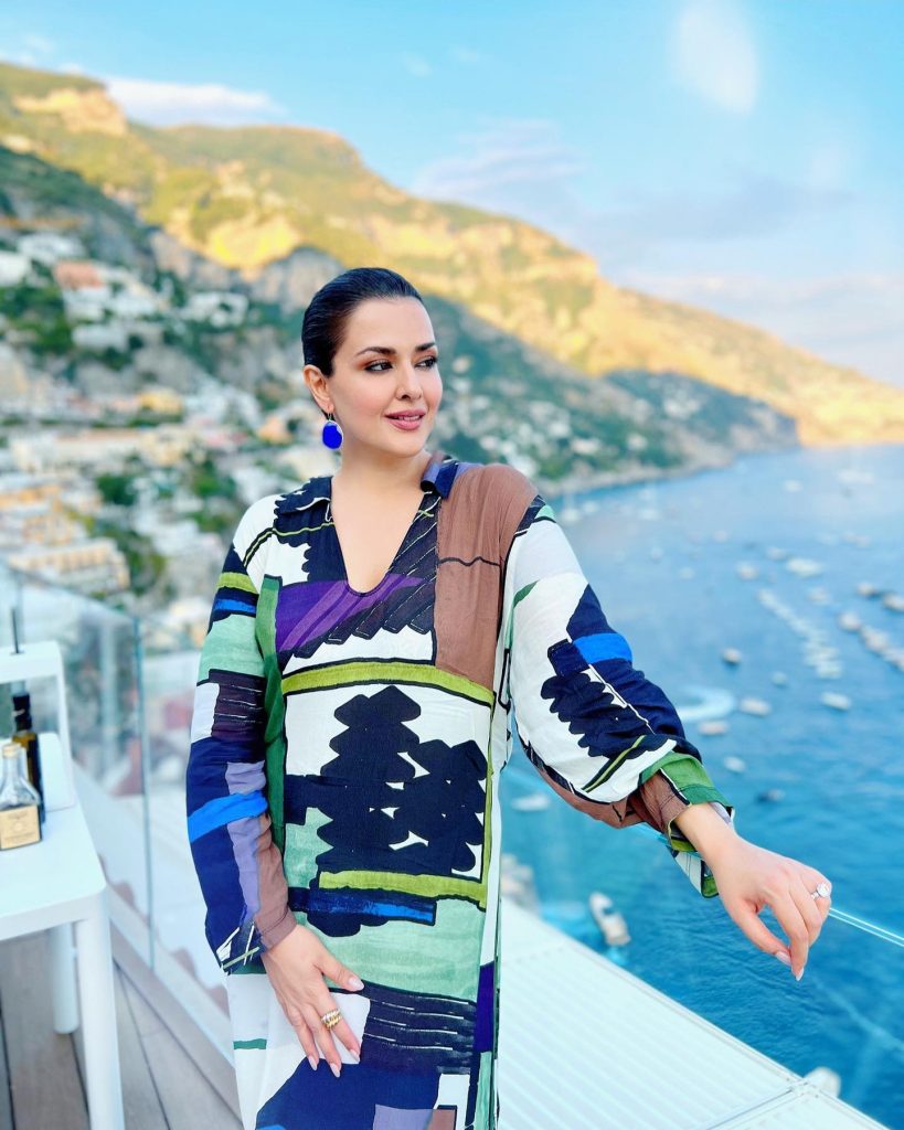 Natasha Khalid Celebrates Mother Hina Durrani’s Birthday In Italy