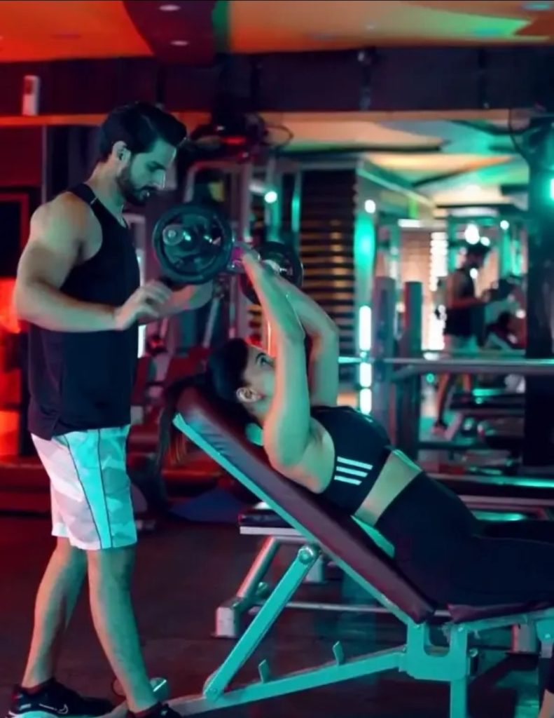 Saba Qamar's Bold Gym Outfit Enrages Netizens
