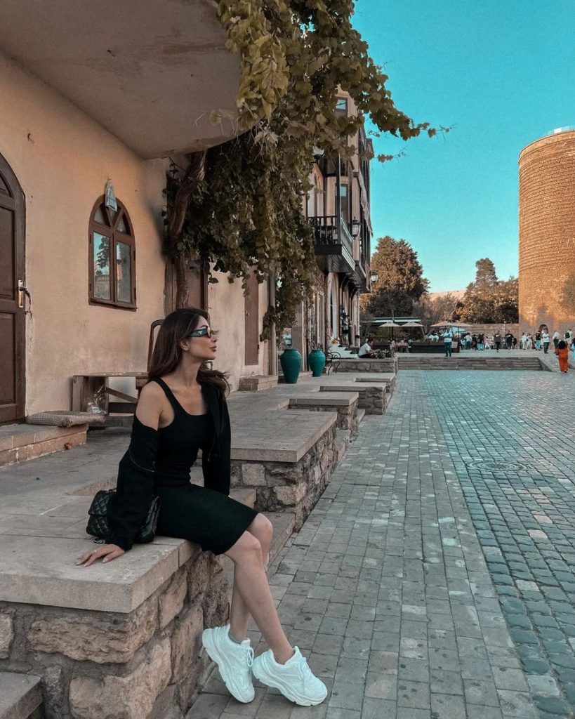 Sabeeka Imam Puts Trendy Foot Forward On Baku Vacations