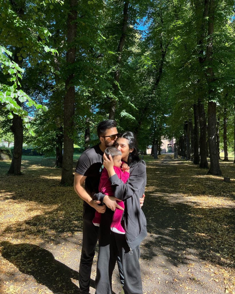 Sarah Khan And Falak Shabir’s Dreamy Vacations In Paris