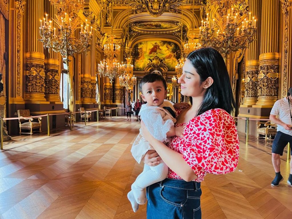 Sarah Khan And Alyana Falak In Opera House Paris