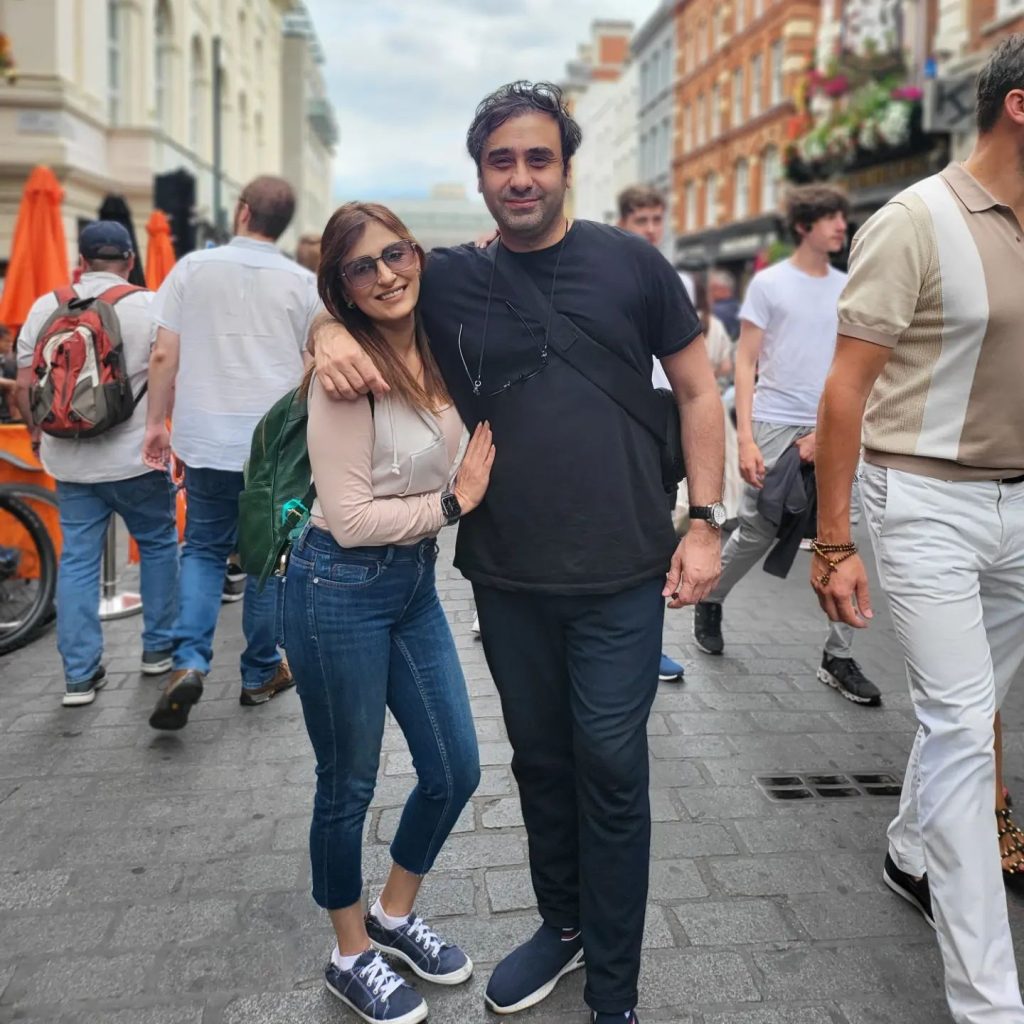 Shazia Wajahat’s Enthralling Family Pictures From London