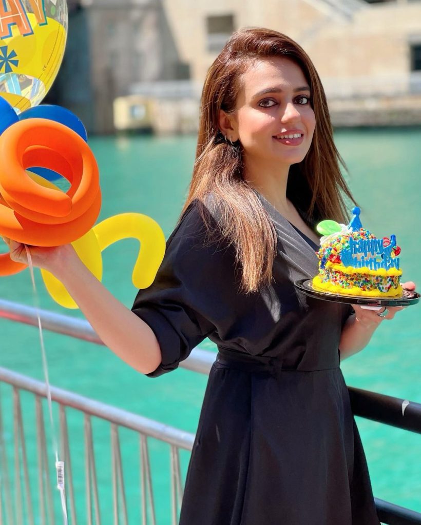 Sumbul Iqbal Celebrates Her Birthday In Chicago