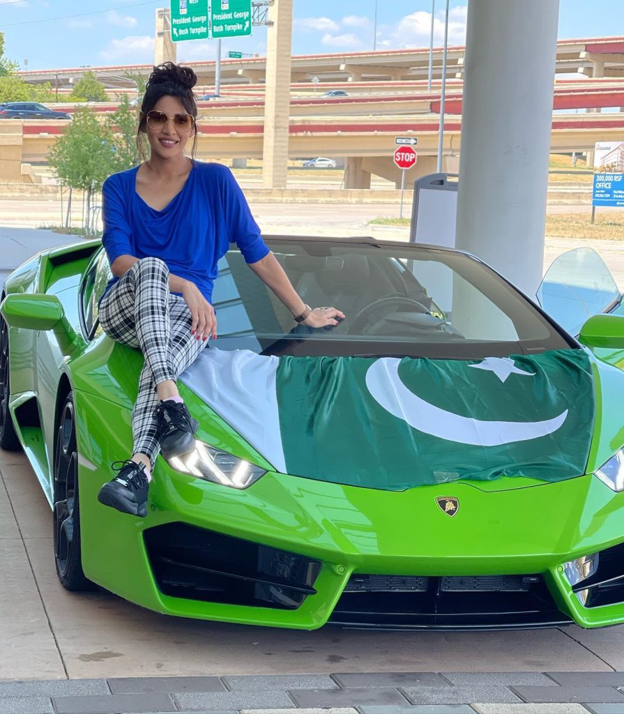 Zhalay Sarhadi’s Enthralling Pictures From Chicago