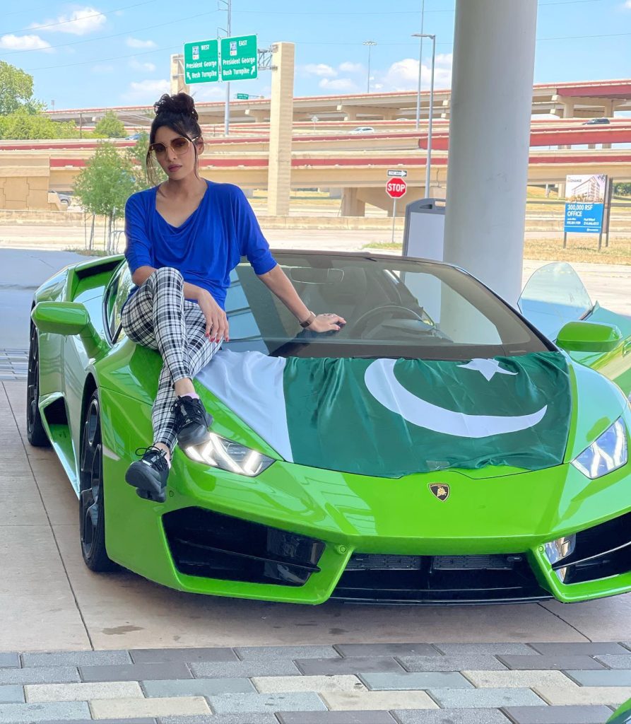 Zhalay Sarhadi’s Enthralling Pictures From Chicago