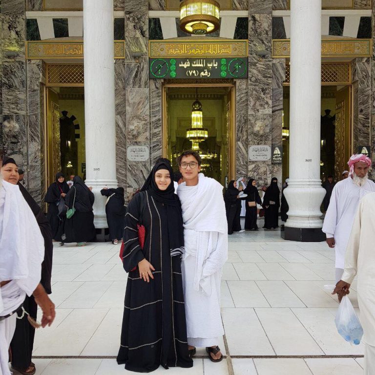 Actor Zuhab Khan Receives Blessings Of Umrah