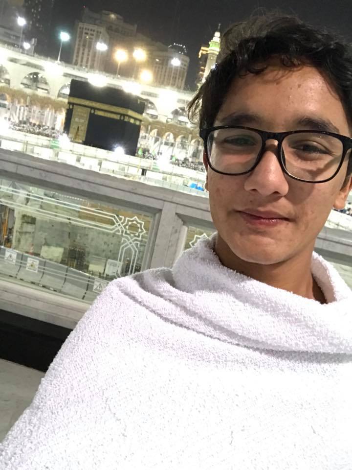 Actor Zuhab Khan Receives Blessings Of Umrah