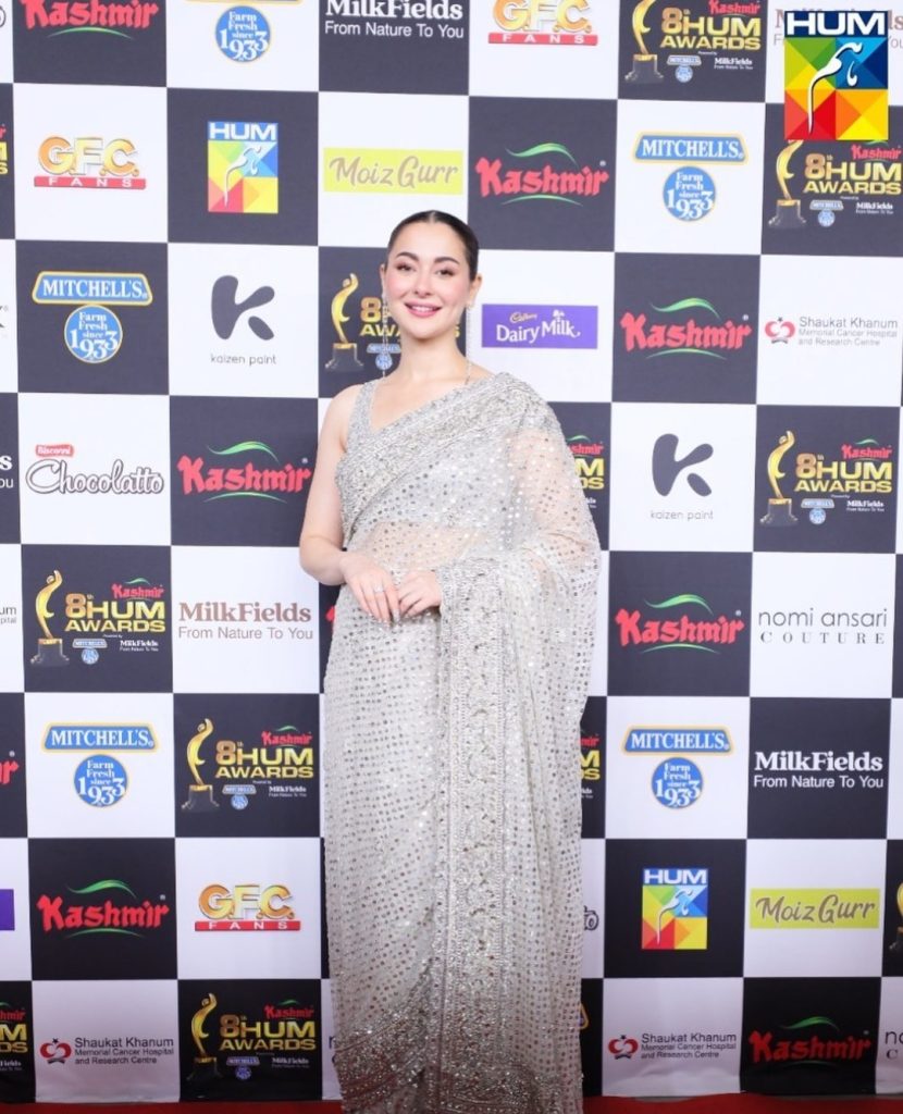 Pakistani Celebrities Pictures From 8th Hum Awards Red Carpet