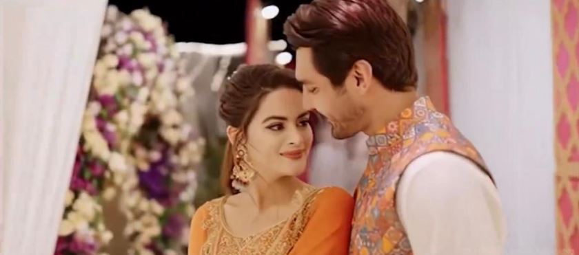 Minal And Ahsan Celebrate First Wedding Anniversary