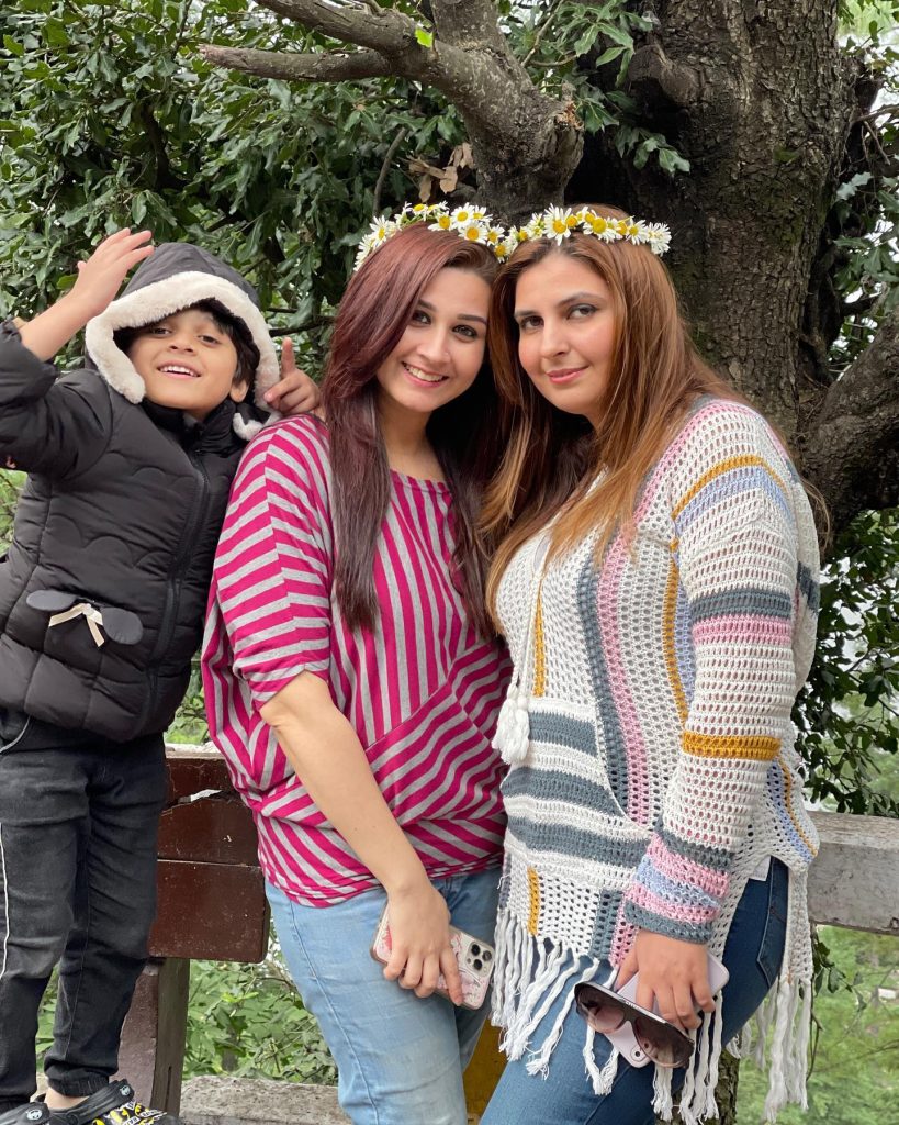 Host Samra Arsalan’s Family Trip To Murree