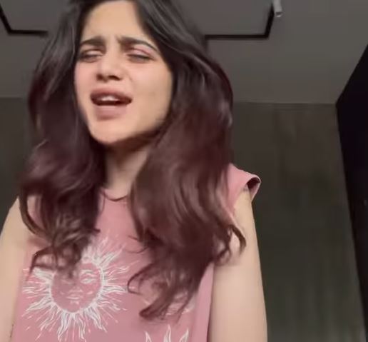 Aima Baig Trolled For Her Version Of ‘Wildest Dream’ By Tailor Swift