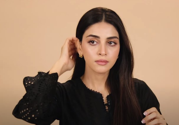 Anmol Baloch Shares Her No-Makeup Makeup Look With Product Details