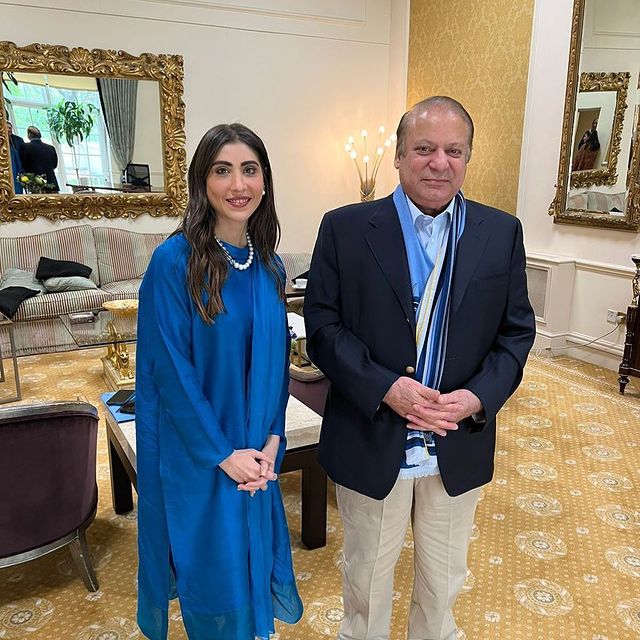 Famous Politician Hina Butt Vacationing In UK