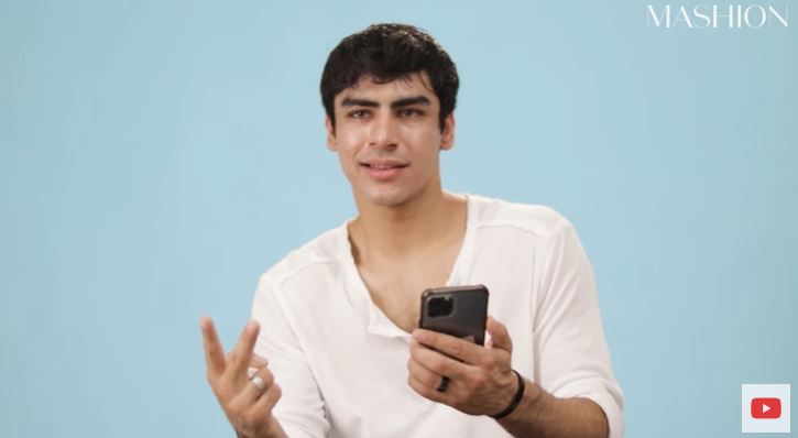 Khushhal Khan Gives A Sneak Peek Into His Phone
