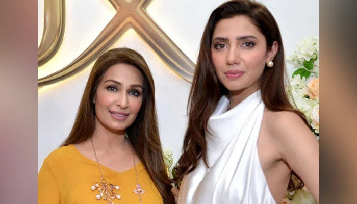 Mahira Khan's Bodyguard Disrespects Reema Khan