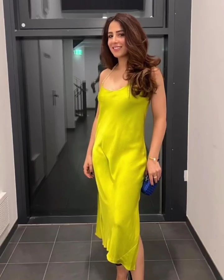 Ushna Shah’s Bold Wardrobe Choice Invites Massive Backlash