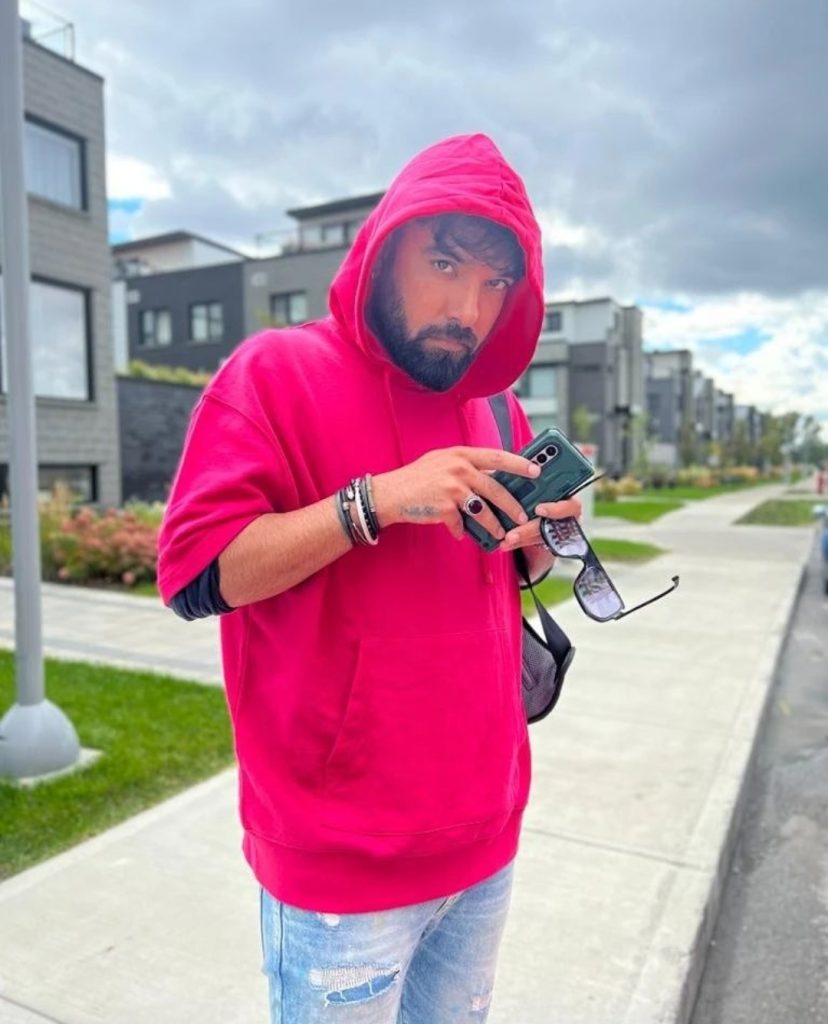 Iqra Aziz and Yasir Hussain Recent Pictures from Canada