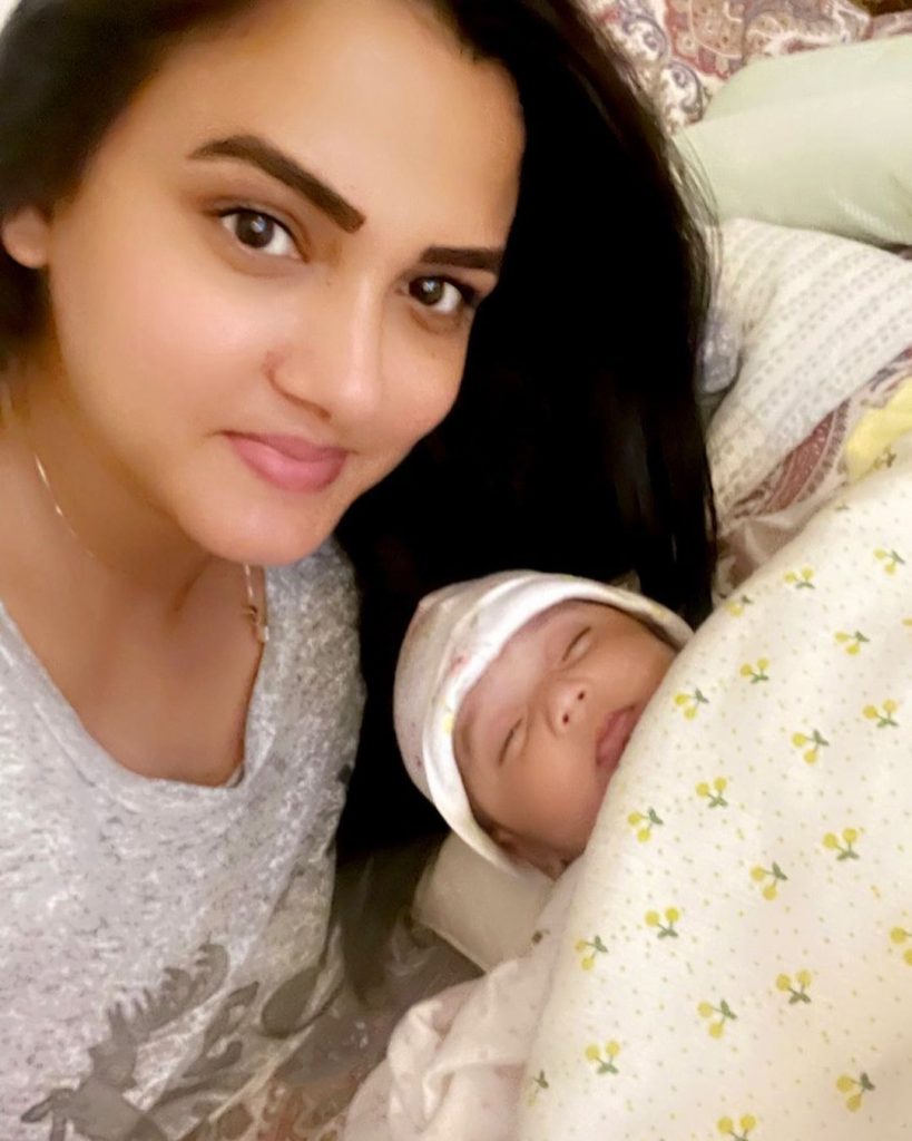 Kiran Tabeir Shares New Adorable Pictures With Daughter & Family