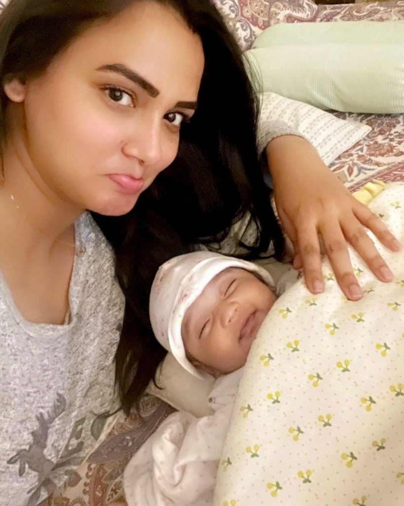 Kiran Tabeir Shares New Adorable Pictures With Daughter & Family