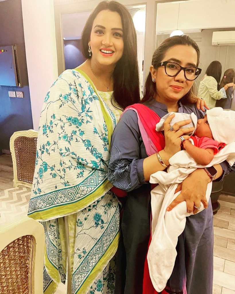 Kiran Tabeir Shares New Adorable Pictures With Daughter & Family