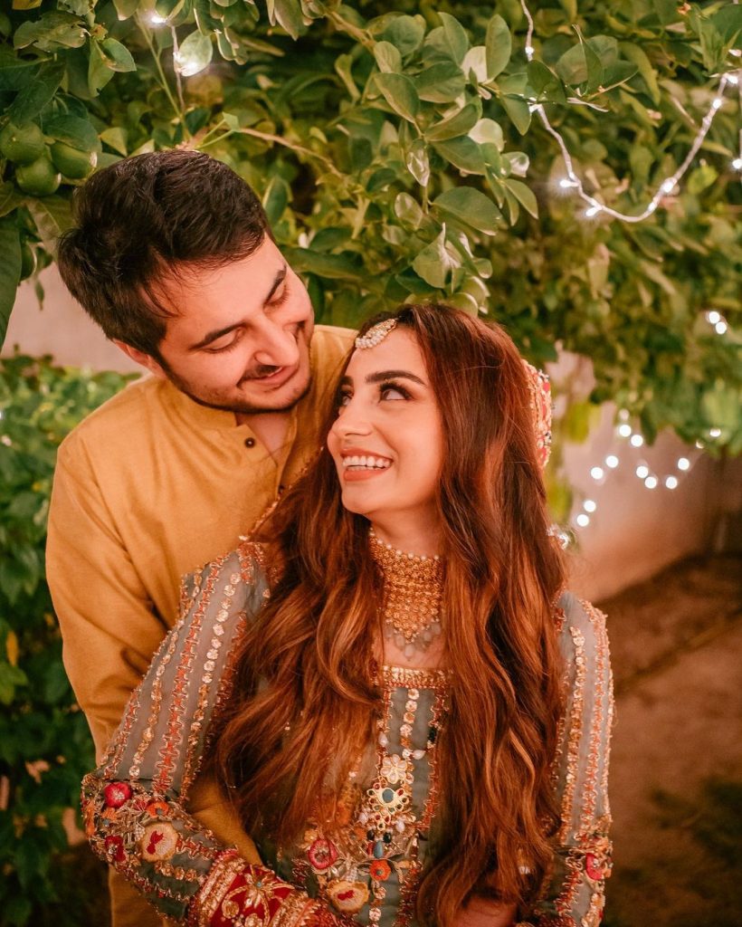 Mehar Bano's Loved Up Portraits With Husband From Mehndi