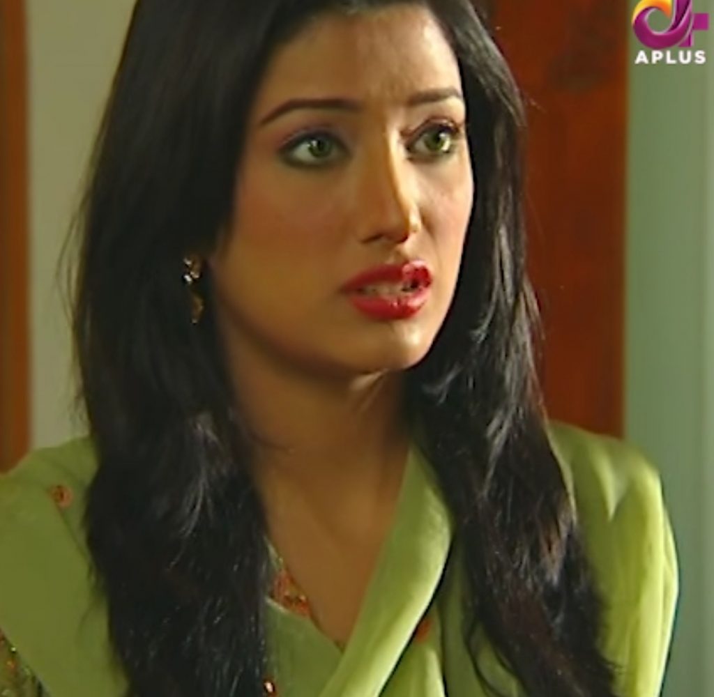 Mehwish Hayat's Old Drama Clip Surprises Fans