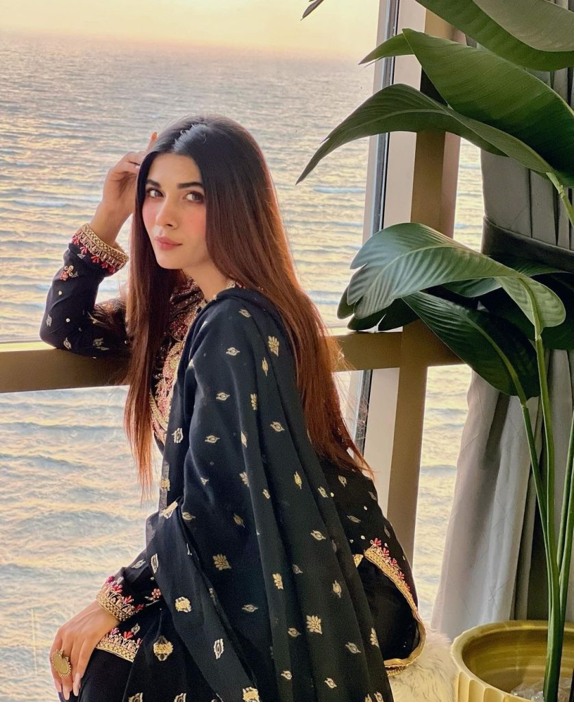Mahi Baloch's Adorable Pictures from Dinner with Friends