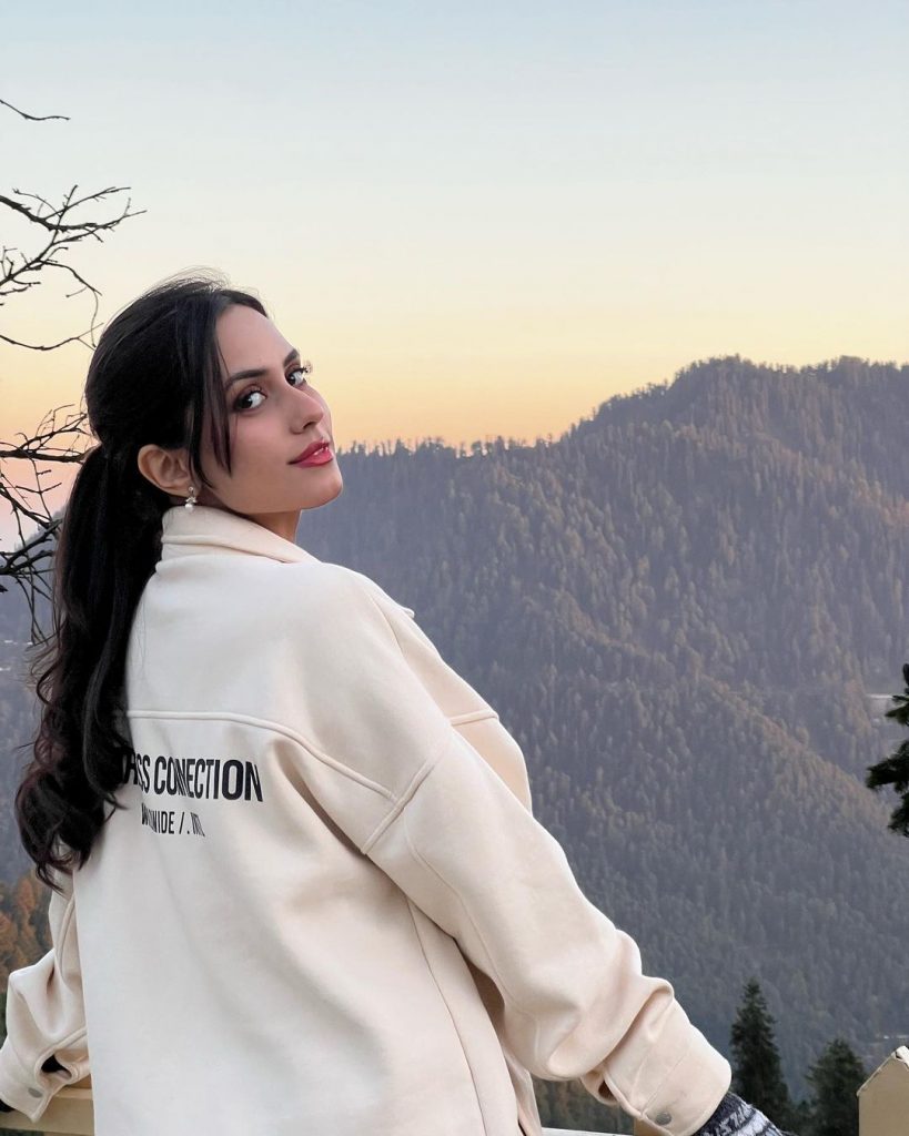 Shahveer Jafry Celebrates Anniversary With Wife in Nathia Gali