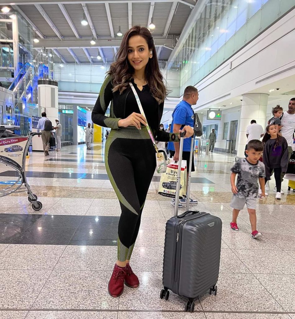 Zarnish Khan's New Stylish Clicks from Singapore