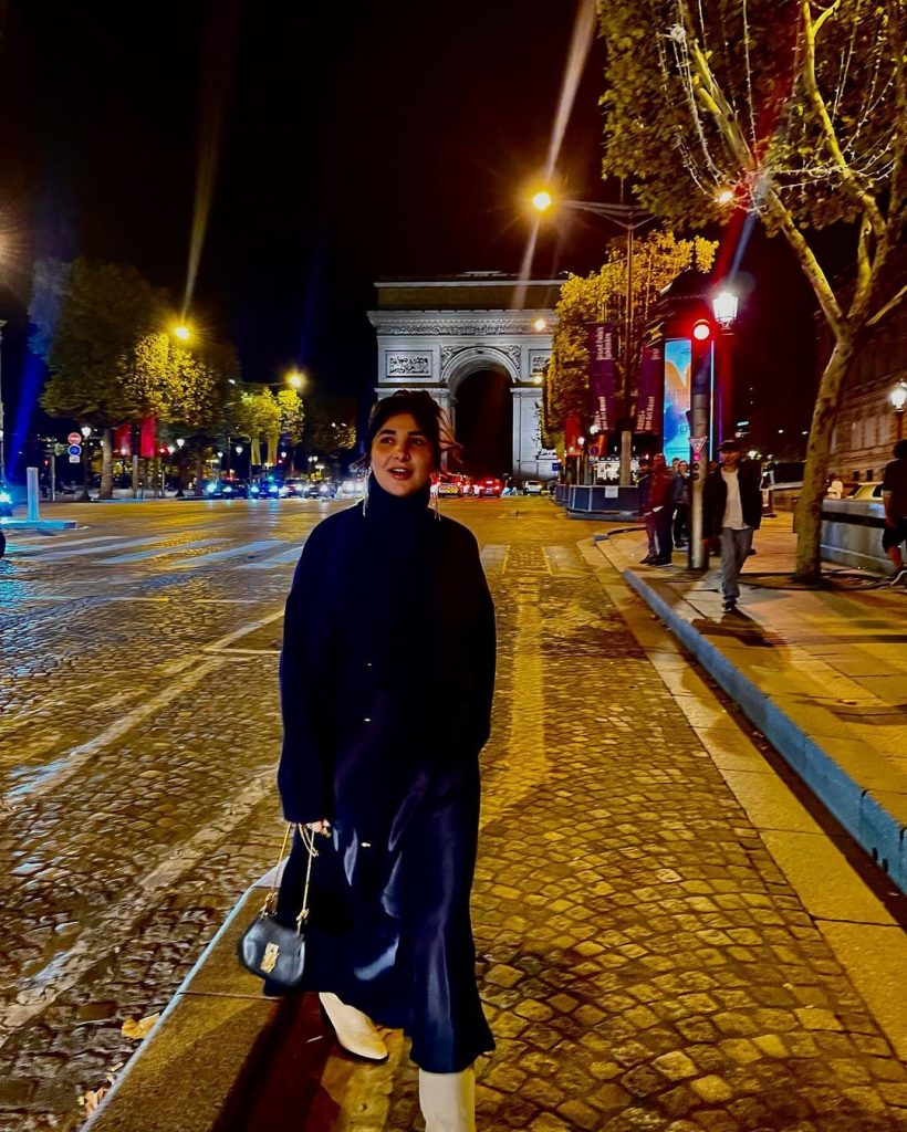 Areeba Habib Is A Vision To Behold On Paris Trip