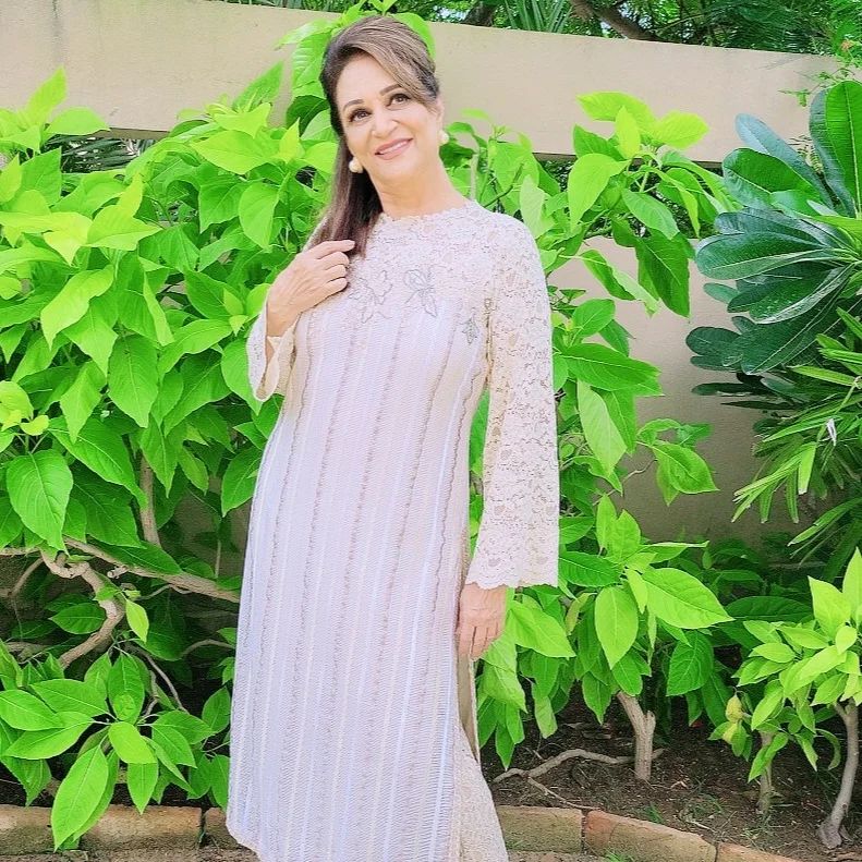 Bushra Ansari Shares Details Of Beauty Drips She Gets